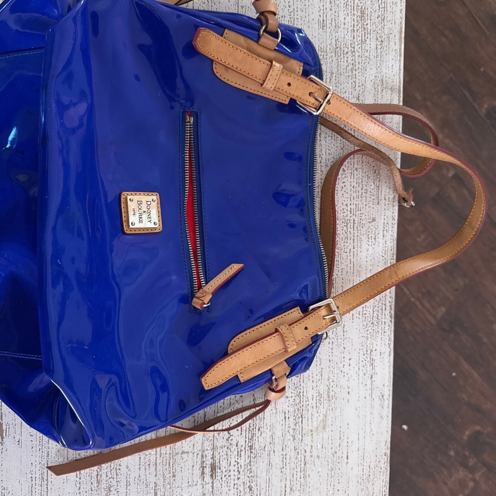 Dooney Bourke Purse